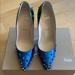 Christian Louboutin Degraspike scarabe size 38.5